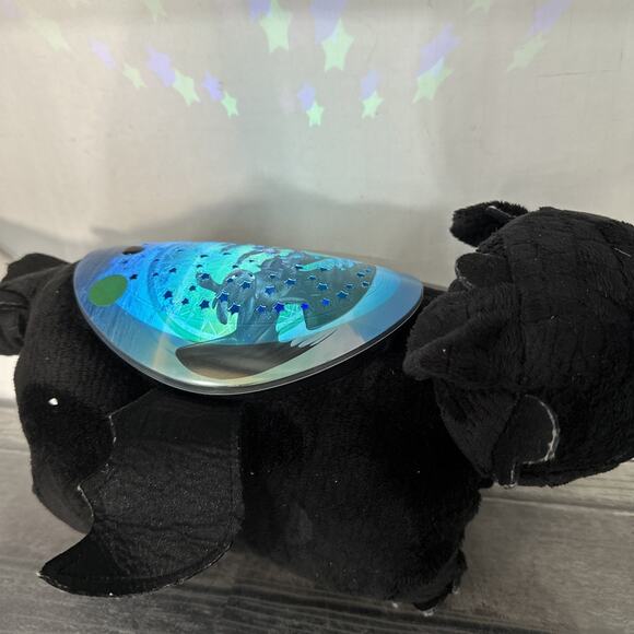 How To Train Your Dragon Toothless Pillow Pet 2020 Dreamworks {DD} - Picture 4 of 16